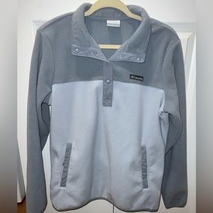 Womens Fleece Columbia SIZE Large worn like new
